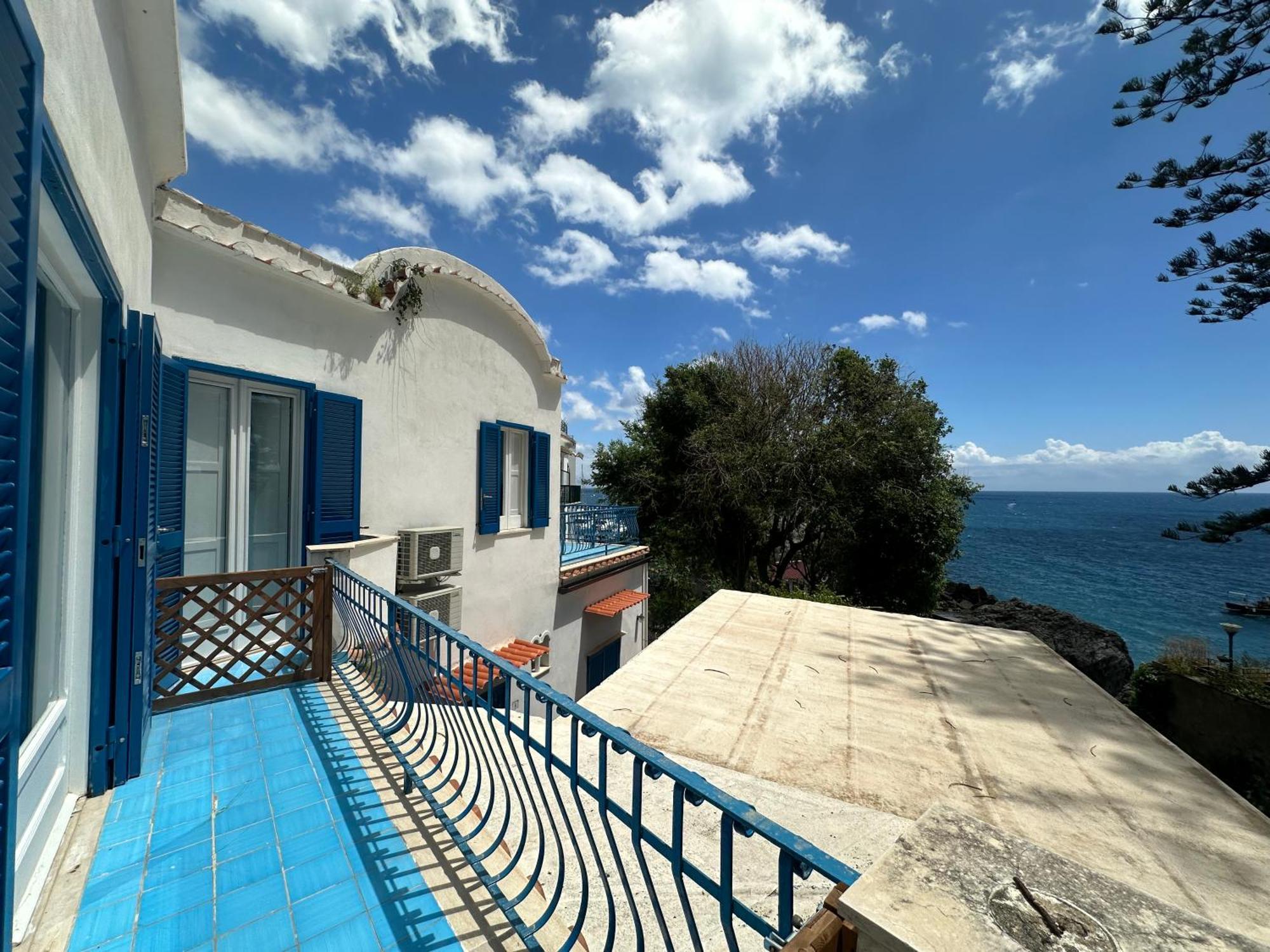 Rada Azzurra Hotel Amalfi Exterior photo