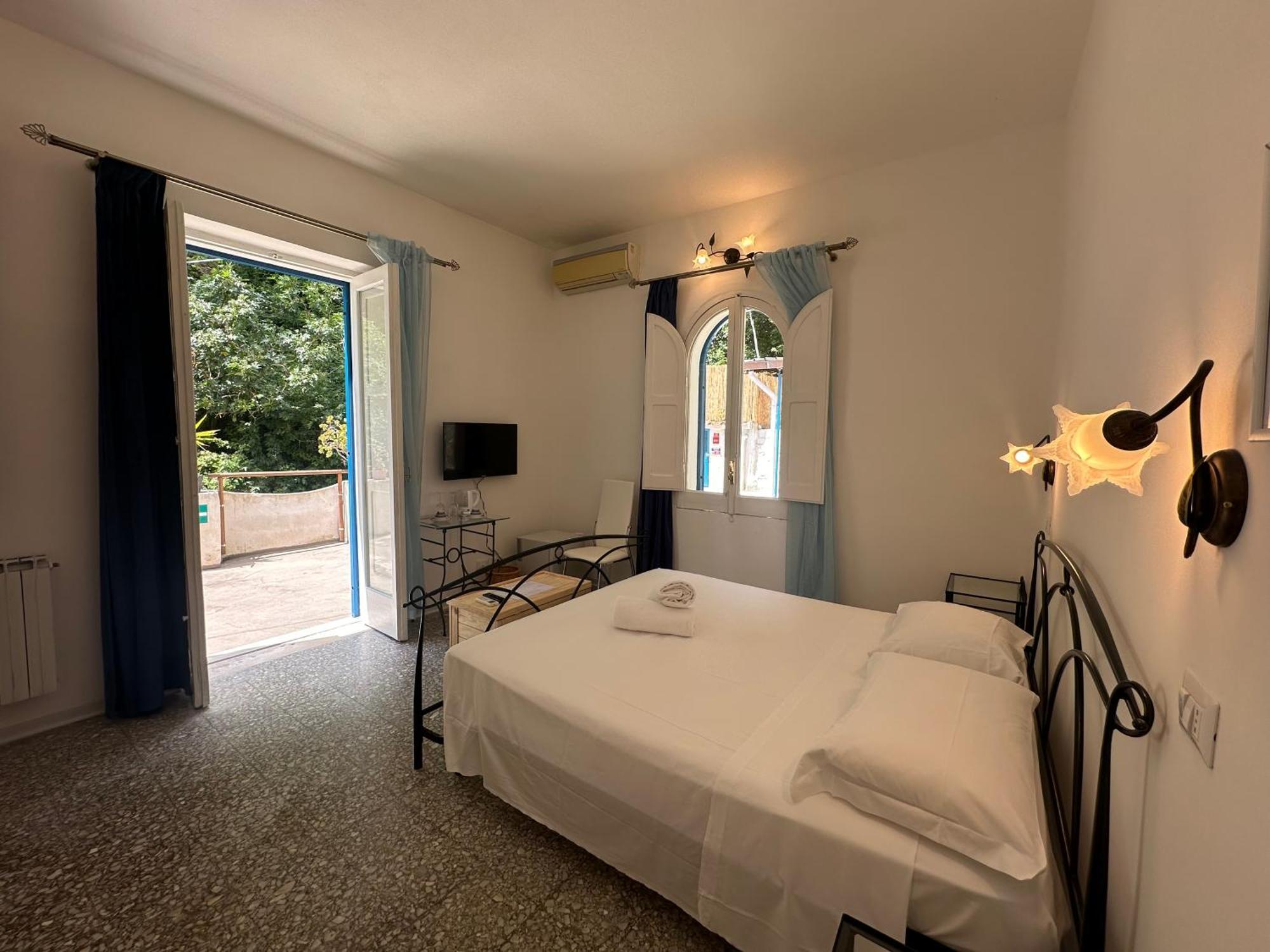 Rada Azzurra Hotel Amalfi Exterior photo